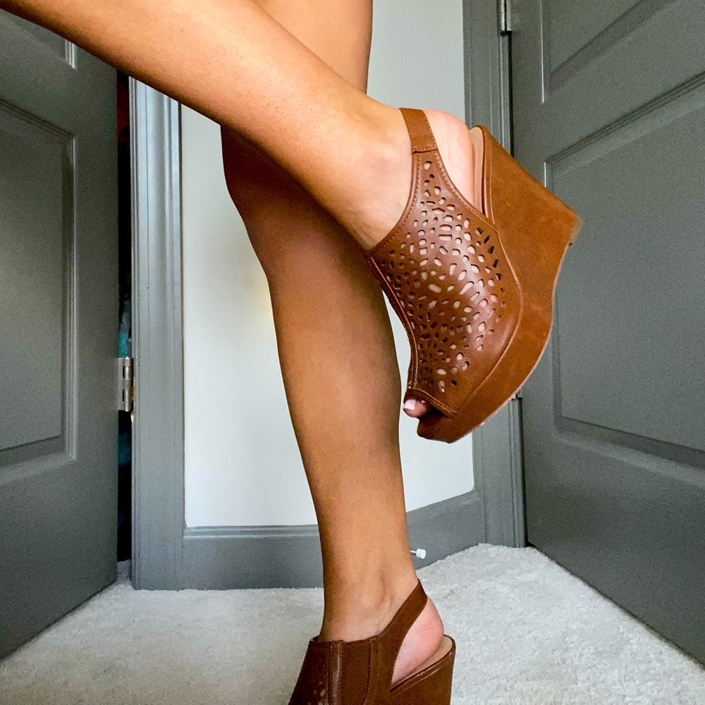 🍂 Limelight Chunky Wedge Heel